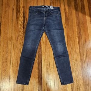 Hollister Blue Jeans 26